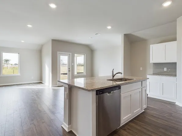 260 Crowne Parc Dr, Opelousas, LA 70570