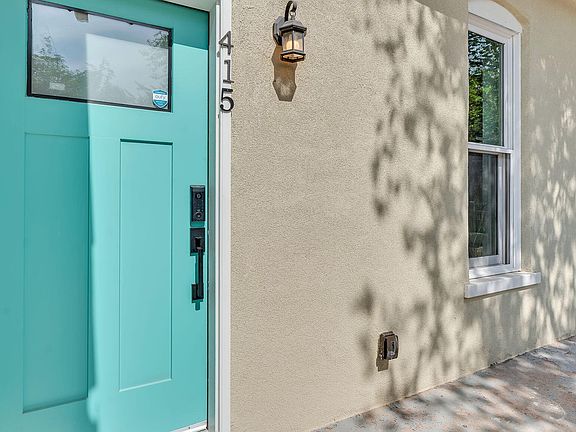 4th image of 415 Arno St SE