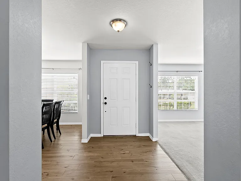11366 Riddle Dr — Photo 5