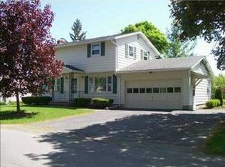 209 Hobson Ave, Fayetteville, NY 13066