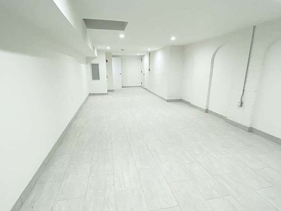 2nd image of 1299 Putman Ave #1