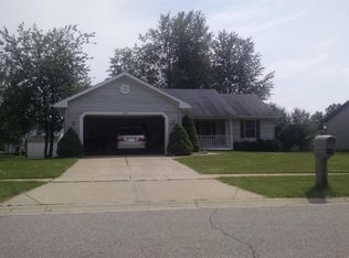 5865 Macmillan Way, Lansing, MI 48911