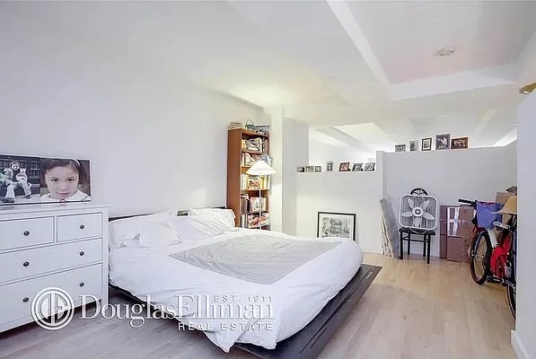 Rented by Douglas Elliman | media 6