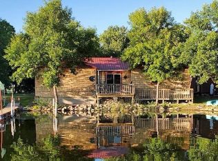 108 Lakota Is, Big Stone City, SD 57216