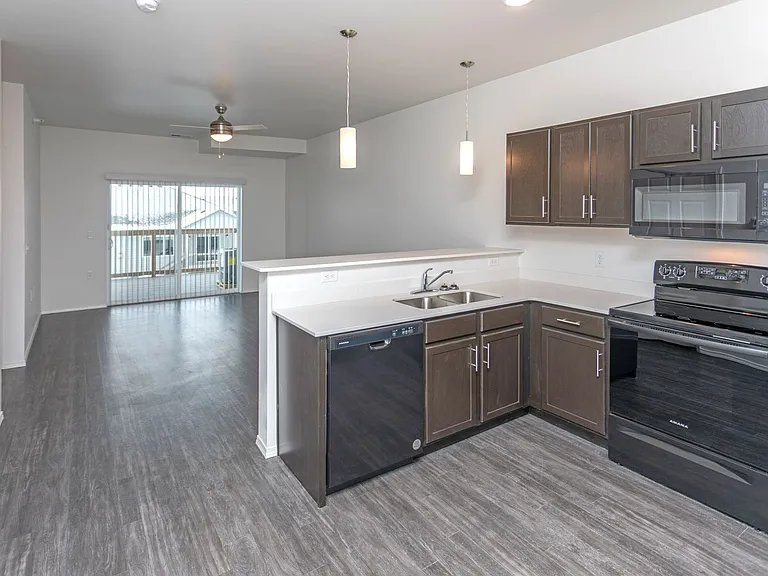 4033 N Olympia Dr #224 — Photo 1