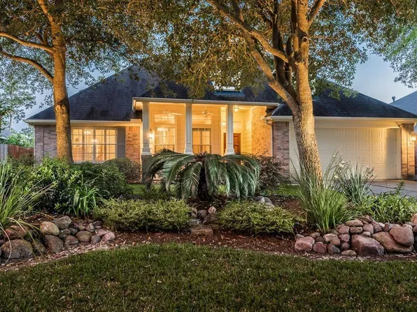 38 Wimberly Way, Conroe, TX 77385