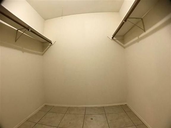 4th image of 630 Maiden Ln APT E