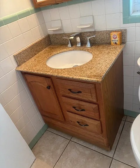 400 Northlake Ct #204 — Photo 10