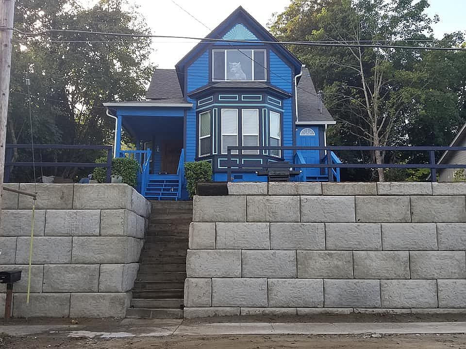 1st image of 513 S Summit Ave