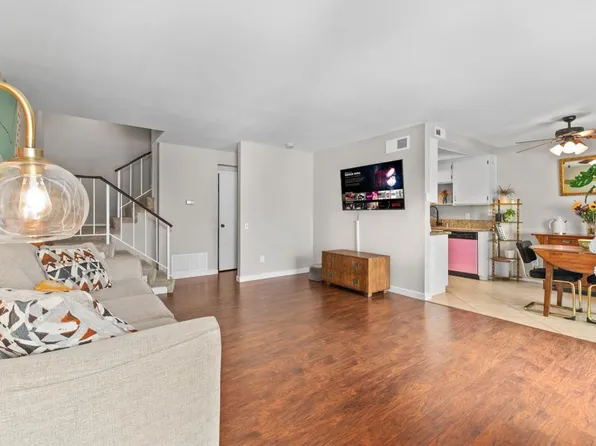 824 Stillwater Cove Way, Oceanside, CA 92058