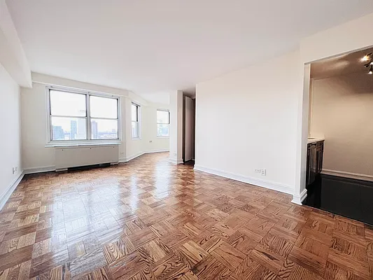 Rented by Elegran | media 6