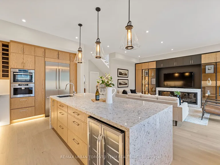 4 Drake Cres — Photo 16
