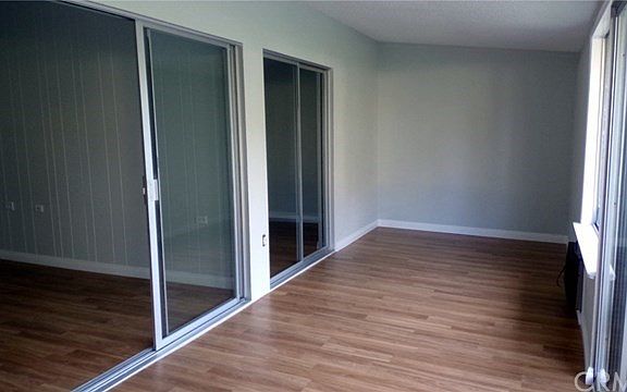 Very nice enclosed patio that can be used for living space