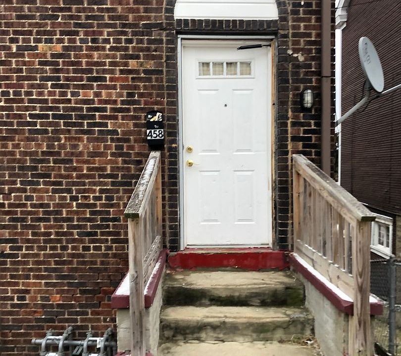 1st image of 458 Hays Ave