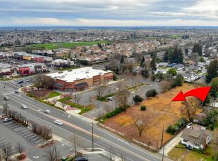 9252 Elk Grove Blvd, Elk Grove, CA 95624