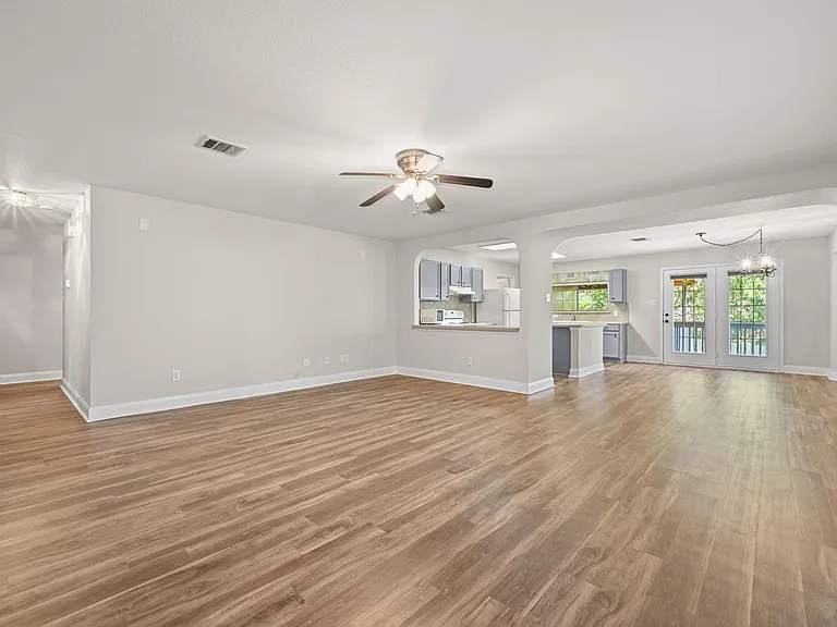 11312 Crest Meadow Ln — Photo 6