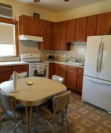 3rd image of 3818 W Diversey Ave #1