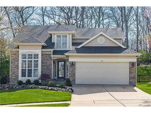 266 Cove Landing Dr photo 1