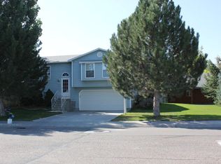 470 Hummingbird Ln, Shelley, ID 83274