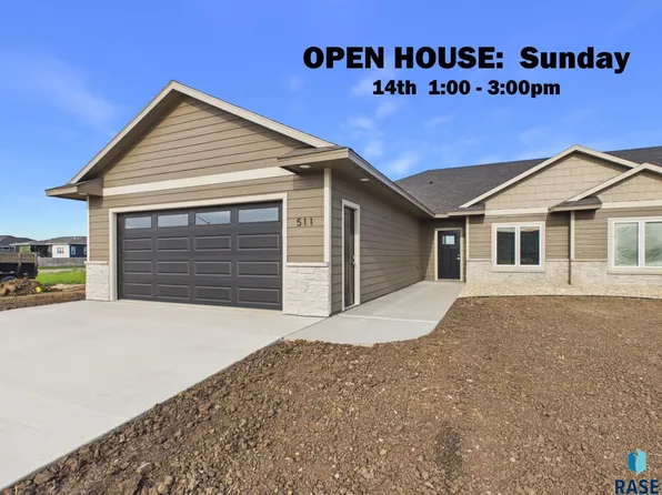 511 Bunyan Dr, Harrisburg, SD 57032