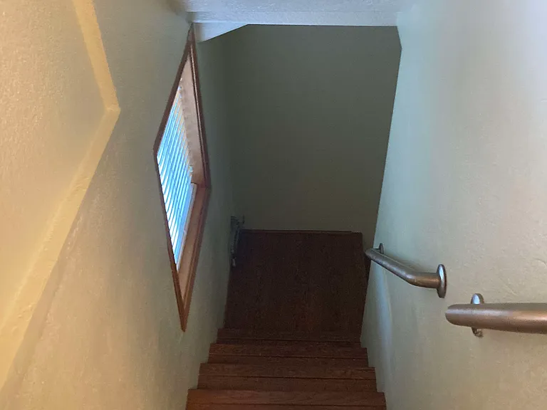 612 S Elder St — Photo 13