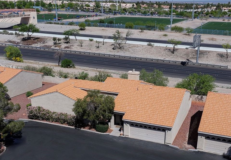 1st image of 245 N Cimarron Rd