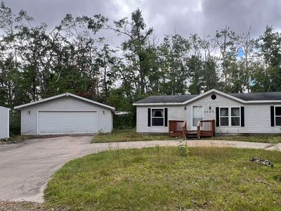 6664 Crystal Rd, Johannesburg, MI, 49751