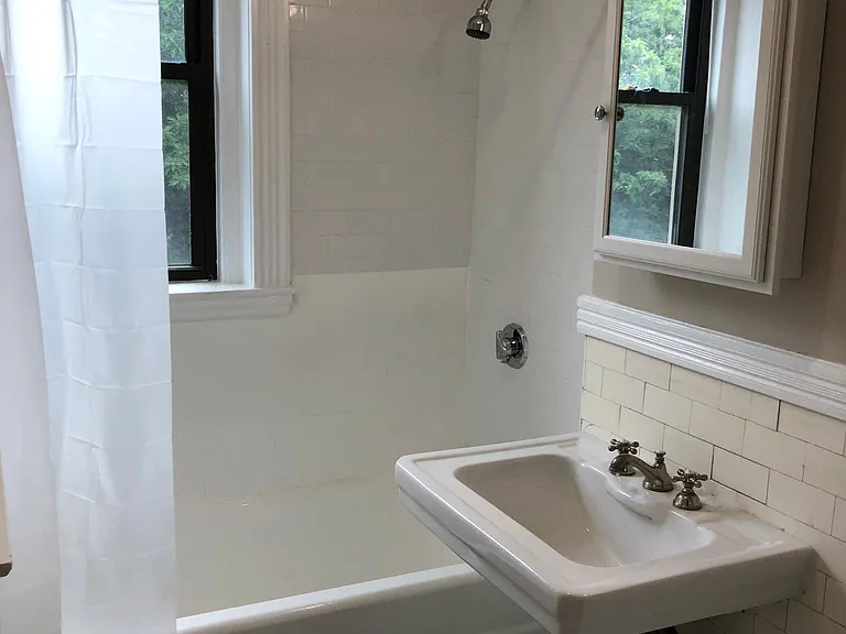 52 Charlesgate E #173 — Photo 9