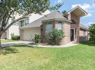 102 Cove Pl, Montgomery, TX 77356