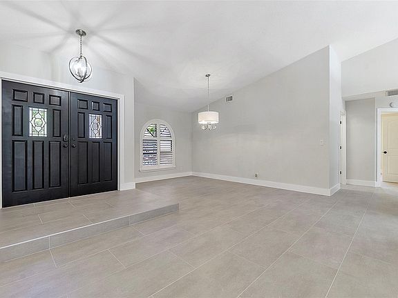 4th image of 8839 NW 49th Drive