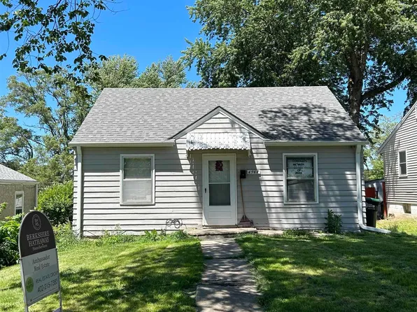 4544 Camden Ave, Omaha, NE 68104