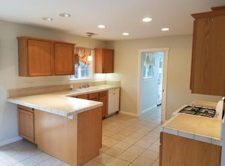 22121 Meadow Vista Way, Redding, CA 96003