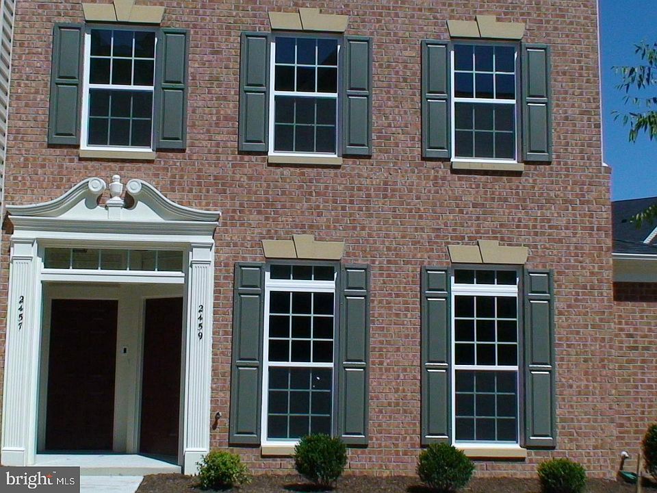 1st image of 2457 Eastbourne Dr #229