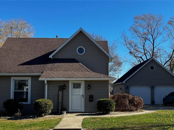 504 Eastern Ave, Greenville, IL 62246