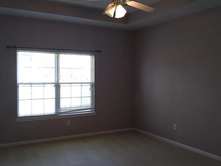 2011 Keystone Dr — Photo 5