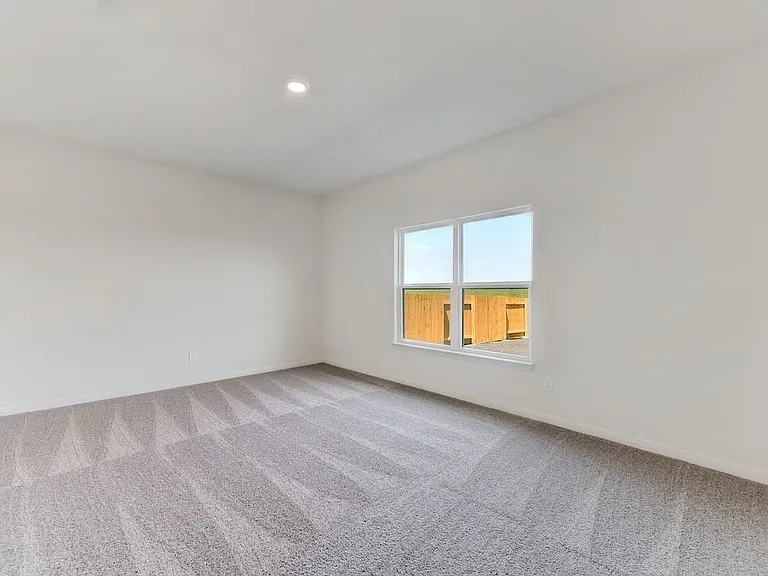 10902 Chatham Ct — Photo 11