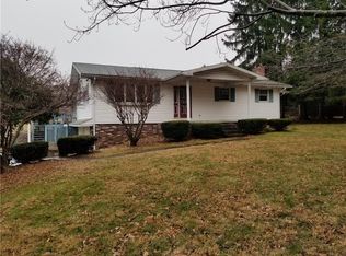 18715 Carlskin Rd, Cochranton, PA 16314