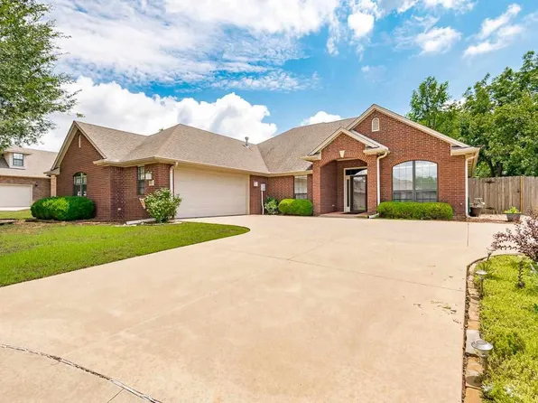 407 E Amethyst Ave, Stillwater, OK 74075