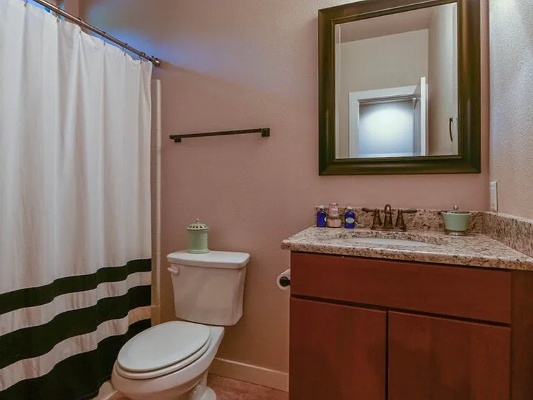 239 Bluffside Dr — Photo 10