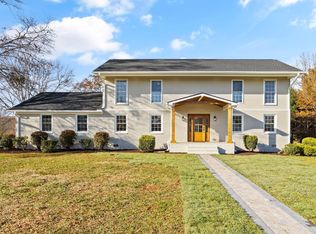 301 Dove Tree Rd, Greenville, SC 29615