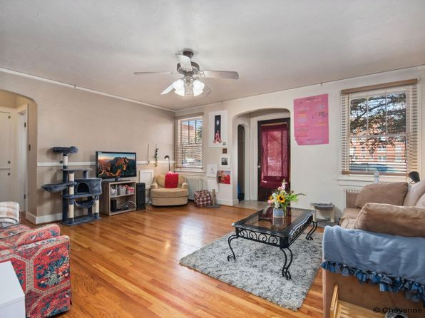 cheyenne-wyoming-299536782 picture