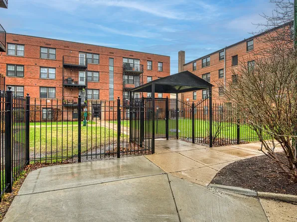 5232 N Campbell Ave APT 1A, Chicago, IL 60625