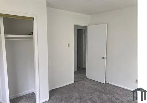 1150 Halloran St — Photo 8
