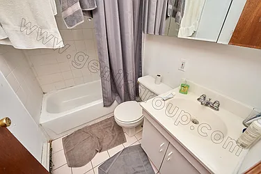 Rented by Genik Group Corp