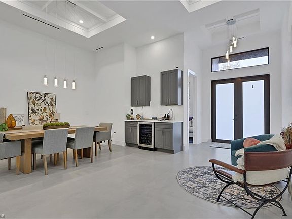 4th image of 4111 Williams RD