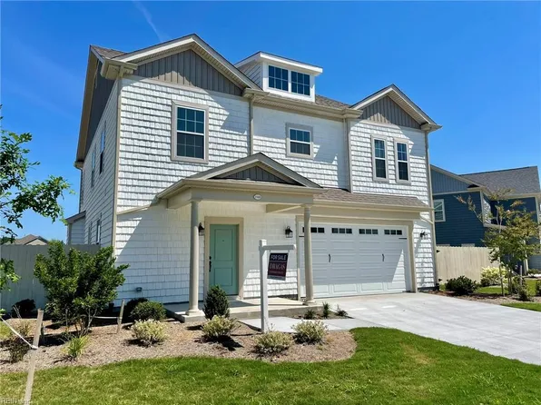 1948 Bexley Ln, Chesapeake, VA 23322