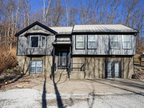 981 Barbour Pike, Mount Clare, WV 26408