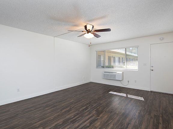 5th image of 314 Wisconsin Ave #10