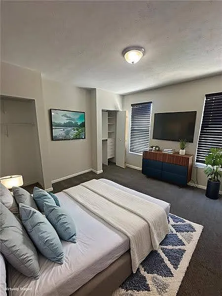 2 bed, 1.5 bath, $1,400 — Photo 4