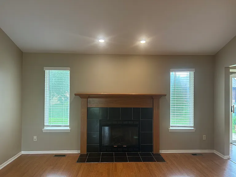 46129 Creekside Blvd — Photo 5